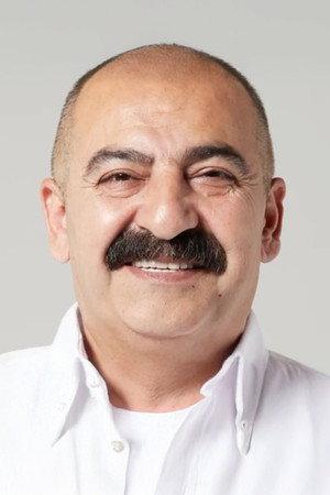 Ömer Kurt portrait