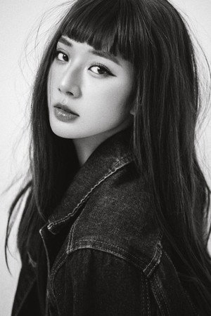 Syni Trang portrait