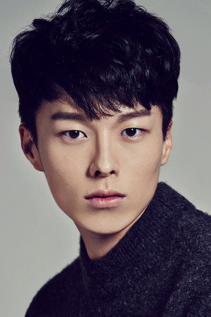 Jang Ki-yong portrait