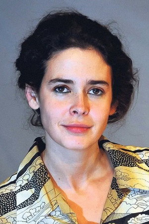 Pelin Batu portrait