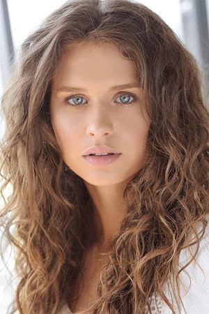 Avery Konrad portrait