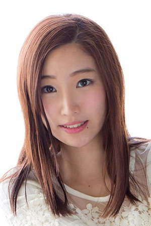 Rena Sasamiya portrait