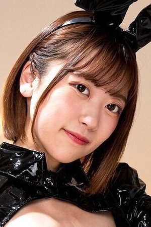 Natsukuri Rio portrait