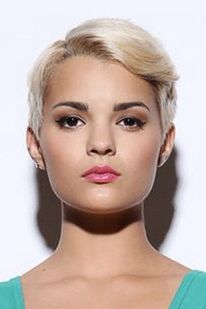 Brianna Hildebrand portrait