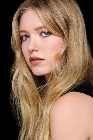 Shay Rudolph portrait