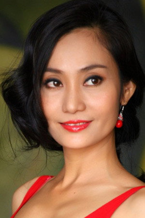 Ngô Phạm Hạnh Thúy portrait