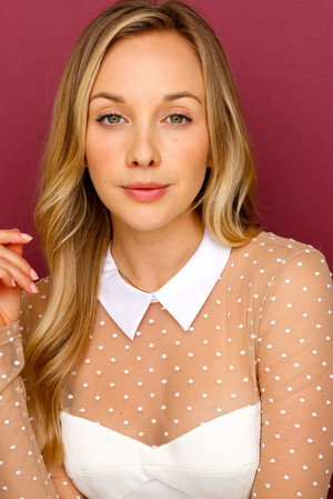 Monette Moio portrait