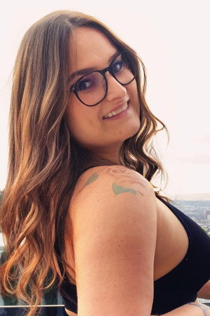 Holly Banks portrait