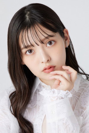 Sumire Uesaka portrait