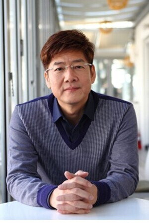 Jung Jae-hwan portrait