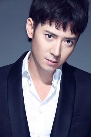 Han Dong portrait