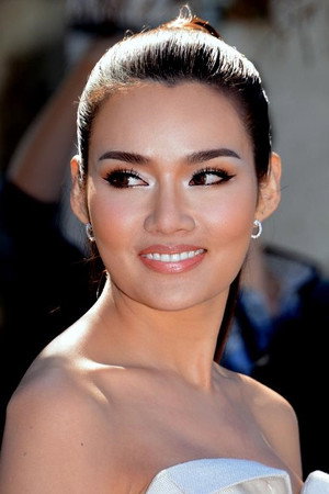 Rhatha Phongam portrait