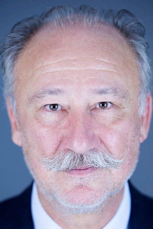 Altan Erkekli portrait