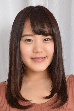Maina Miura portrait