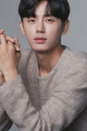 Lee Ji-hoon portrait