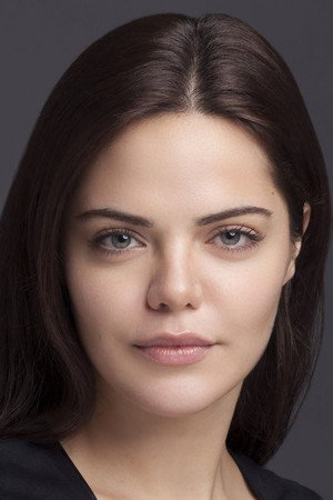 Hilal Altınbilek portrait