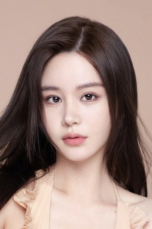 Sabrina Qiu portrait
