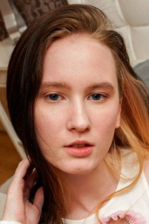 Milly K portrait