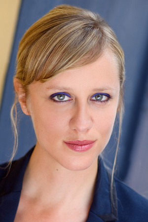 Betsy Holt portrait