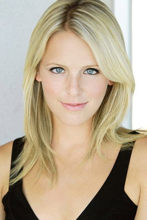 Liz Elkins Newcomer portrait