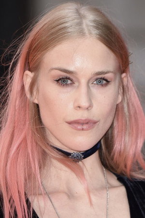 Mary Charteris portrait