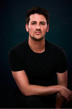Noam Ash portrait