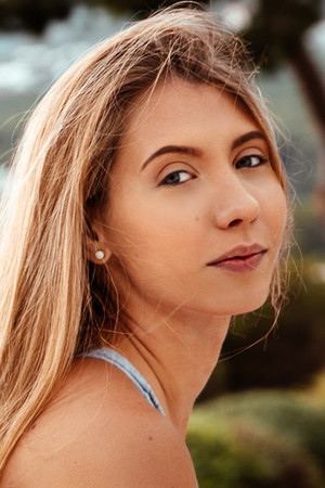 Stefanie Moon portrait
