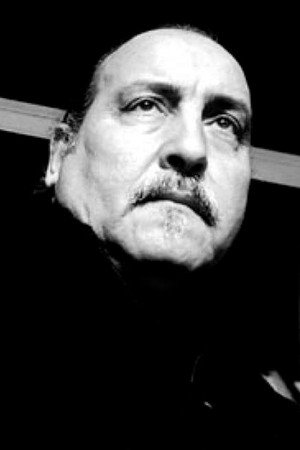 Mohamed Bouamari portrait