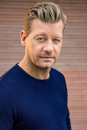 Nic Bishop portrait