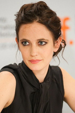 Eva Green portrait