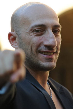 Omar Galanti portrait