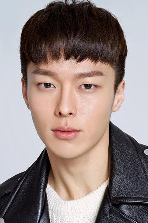 Jang Ki-yong portrait