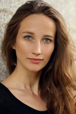 India Shaw-Smith portrait
