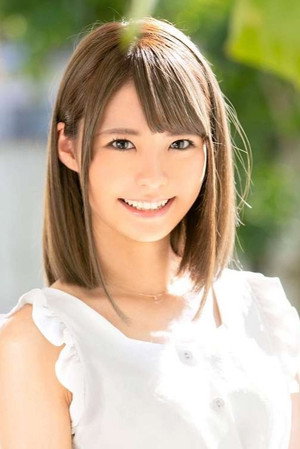 Natsu Tojo portrait