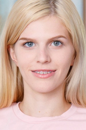 Megan Holly portrait