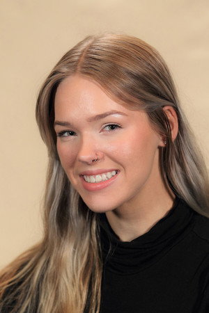 Lizzie Salata portrait