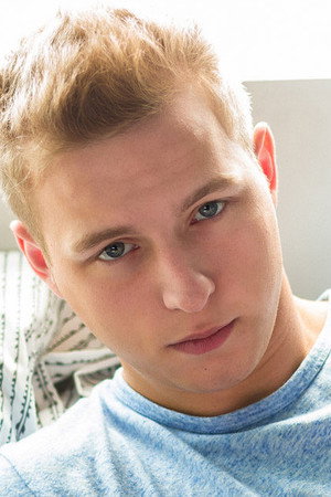Noah White portrait