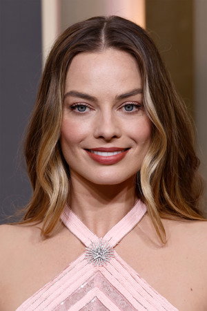Margot Robbie portrait