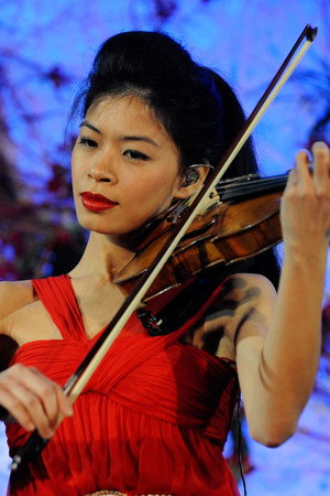Vanessa-Mae portrait
