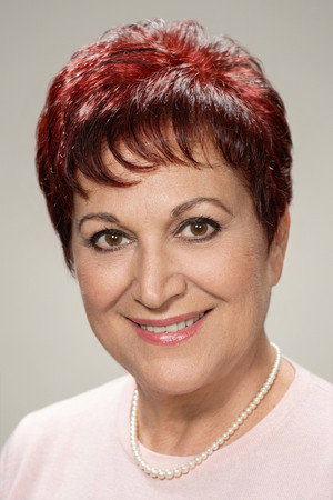 Meral Niron portrait