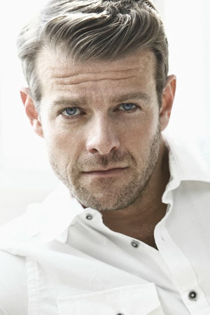 Iván Kamarás portrait