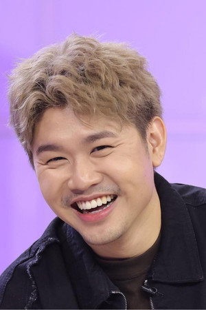 Quốc Khánh portrait