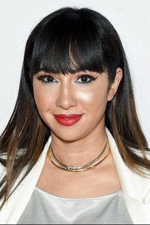 Jackie Cruz portrait