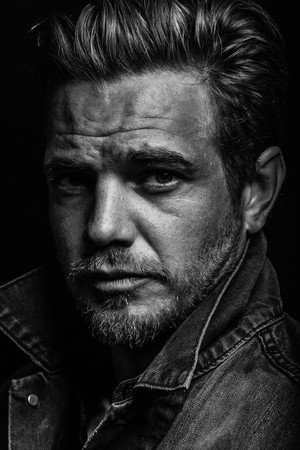 Taylor Handley portrait