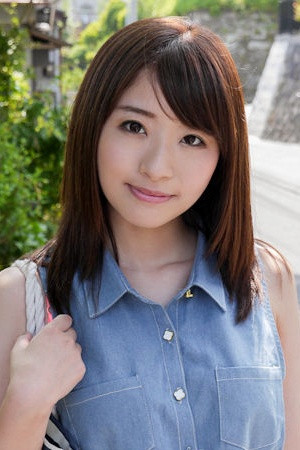 Saki Hatsumi portrait