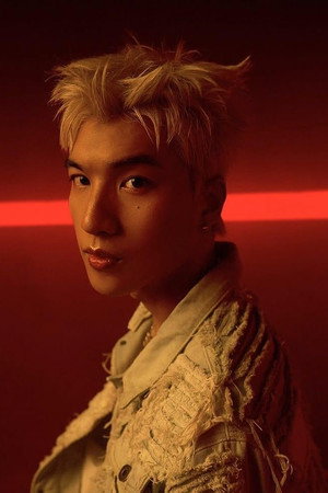 HIEUTHUHAI portrait