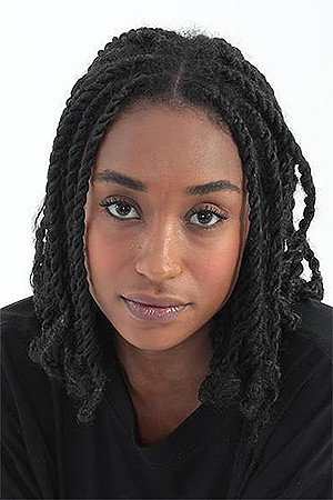 Dhara Lopes portrait