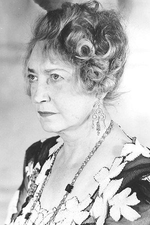 Georgia Caine portrait