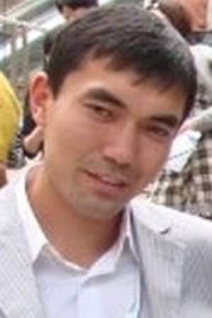 Askhat Kuchencherekov portrait