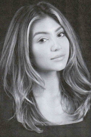 Isabella Patel portrait
